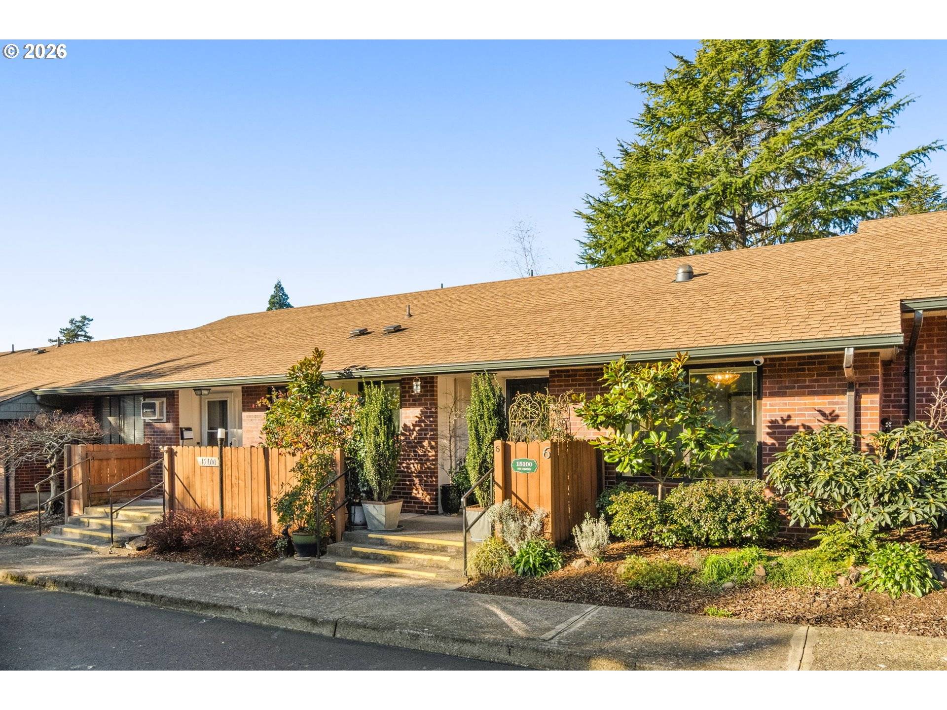 King City, OR 97224,15100 SW CROWN DR #6