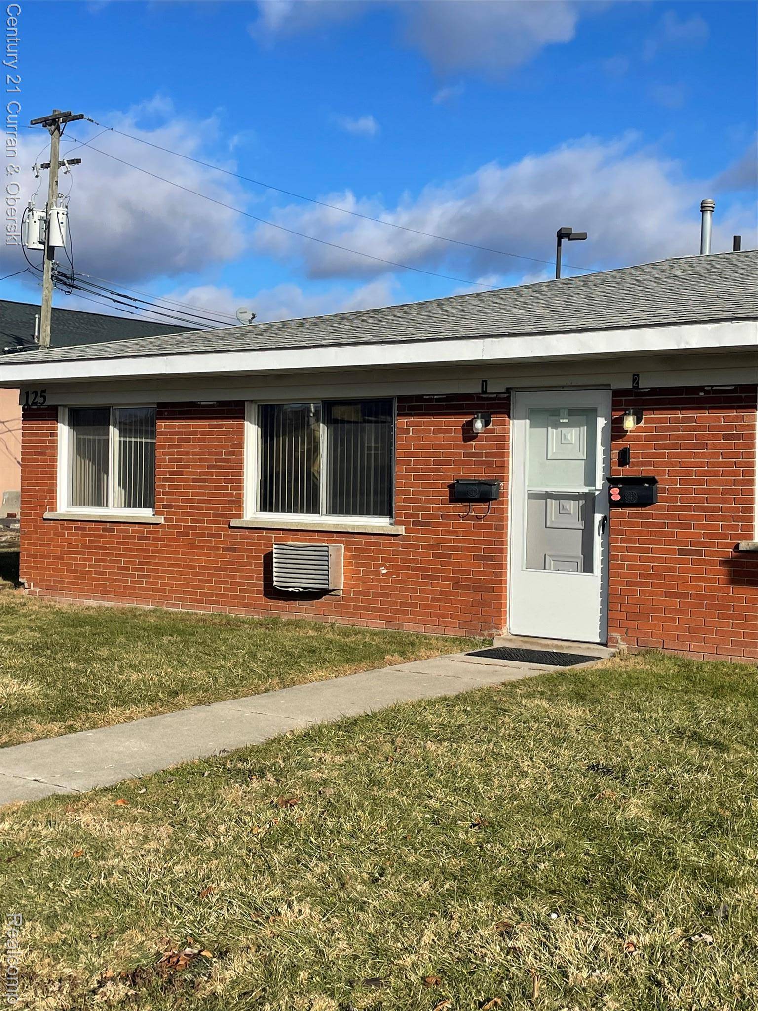 Inkster, MI 48141,125 Arcola, Unit # 6 ST