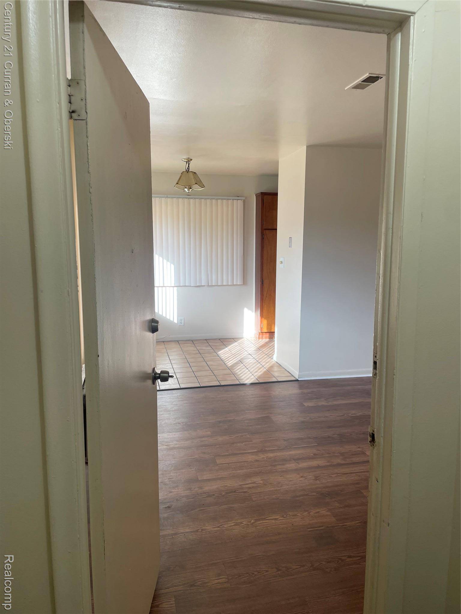 Inkster, MI 48141,125 Arcola, Unit # 6 ST