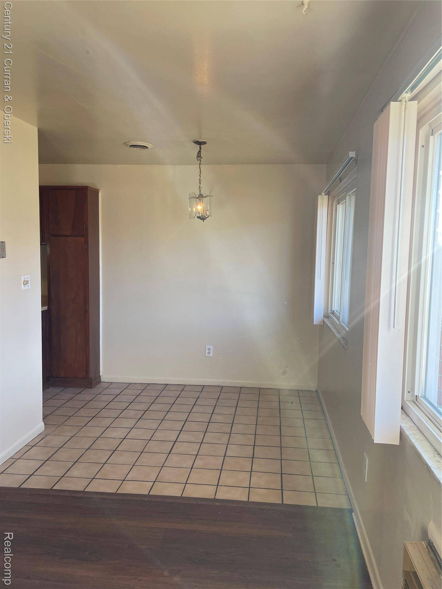 Inkster, MI 48141,125 Arcola, Unit # 6 ST