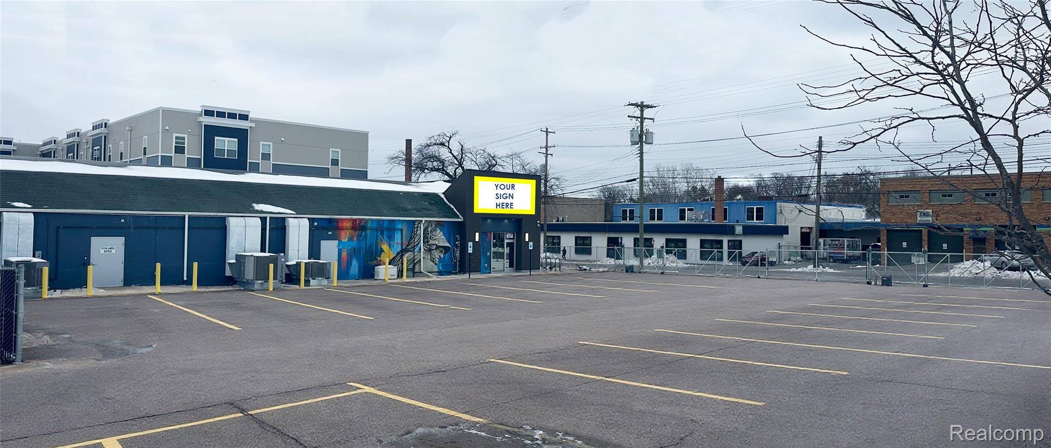 Lansing, MI 48912,515 N Larch ST