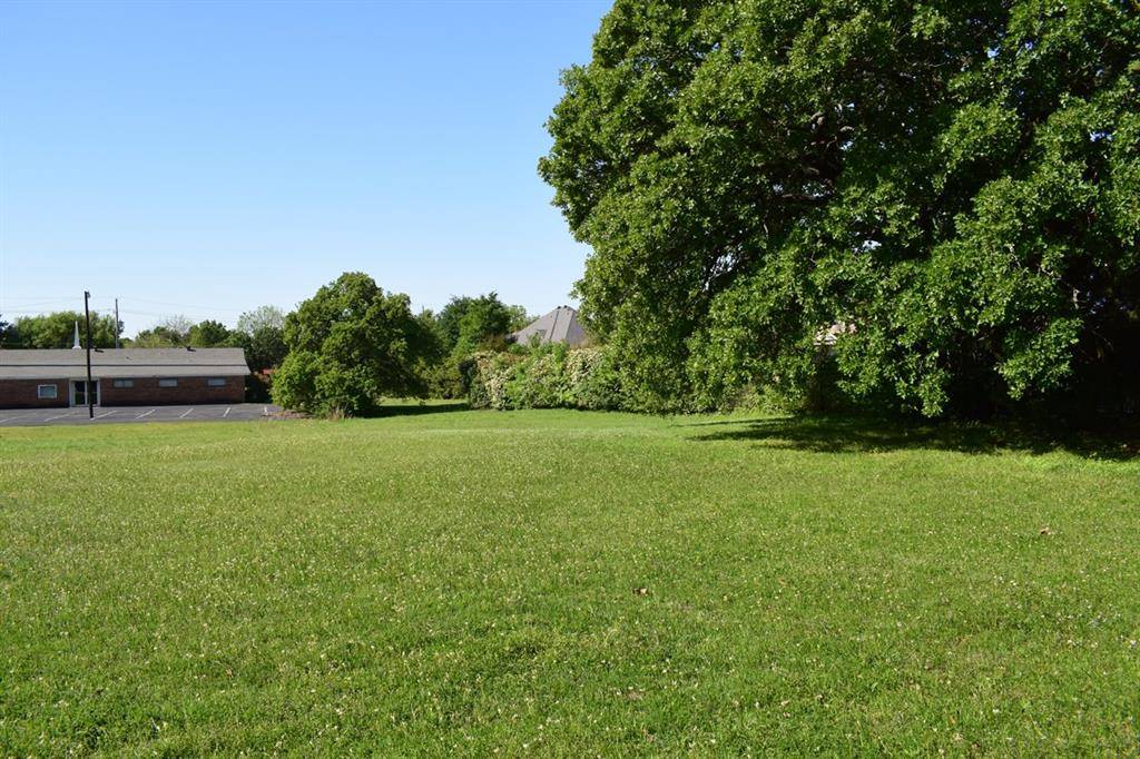 Lewisville, TX 75067,1896 Cindy Lane