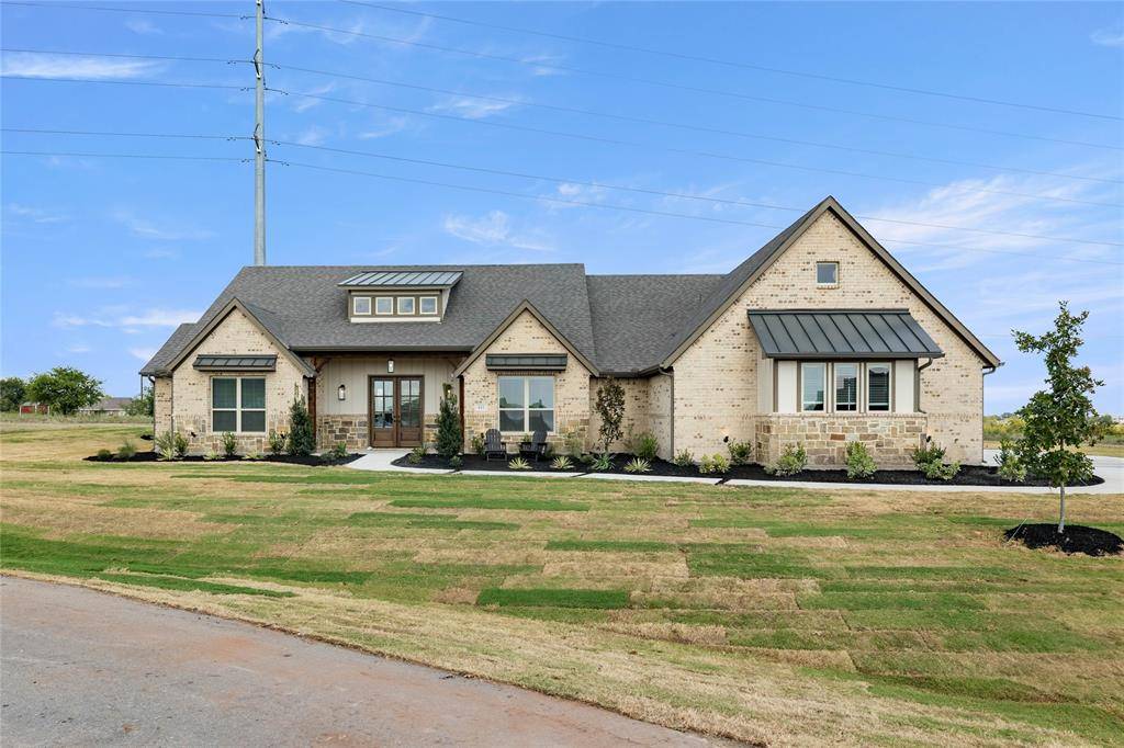 Azle, TX 76020,441 Collum View