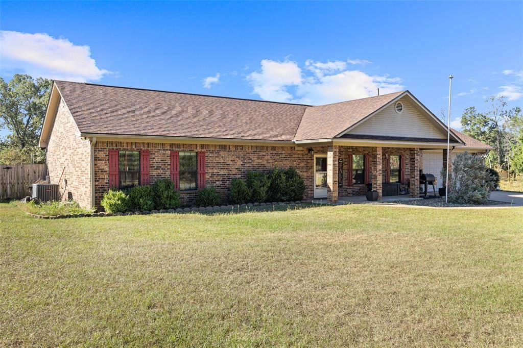 Gladewater, TX 75647,124 Woodpecker Road