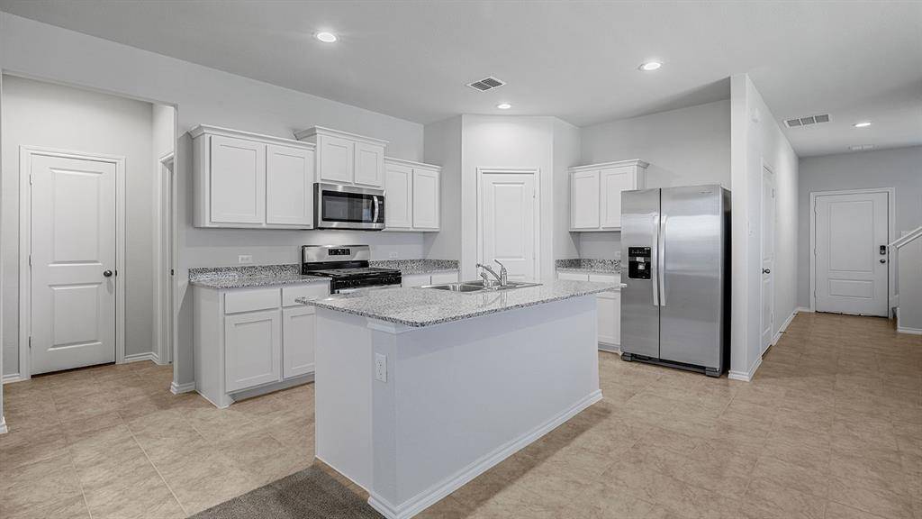 Fort Worth, TX 76036,10637 DIAMOND MINE Drive