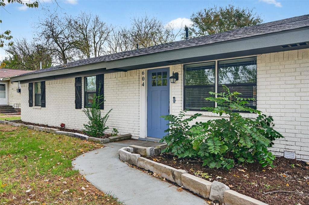 Sherman, TX 75090,604 E Summit Street