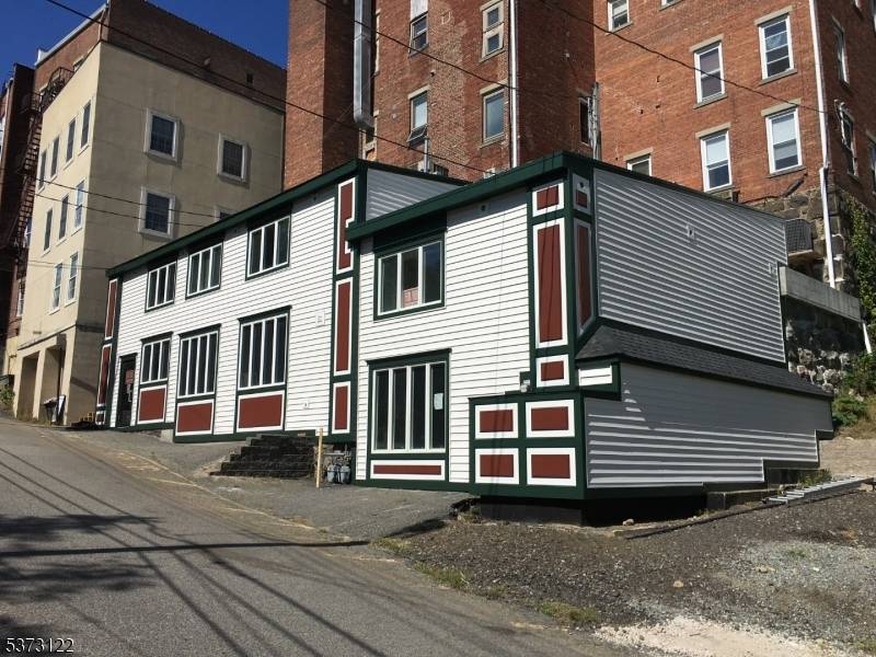 Boonton Town, NJ 07005,712 Main Street