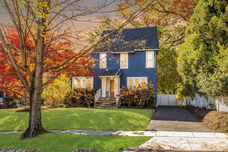 Glen Ridge Boro Twp., NJ 07028,70 Clark St