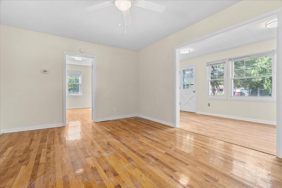 Flushing, MI 48433,10101 Carpenter RD