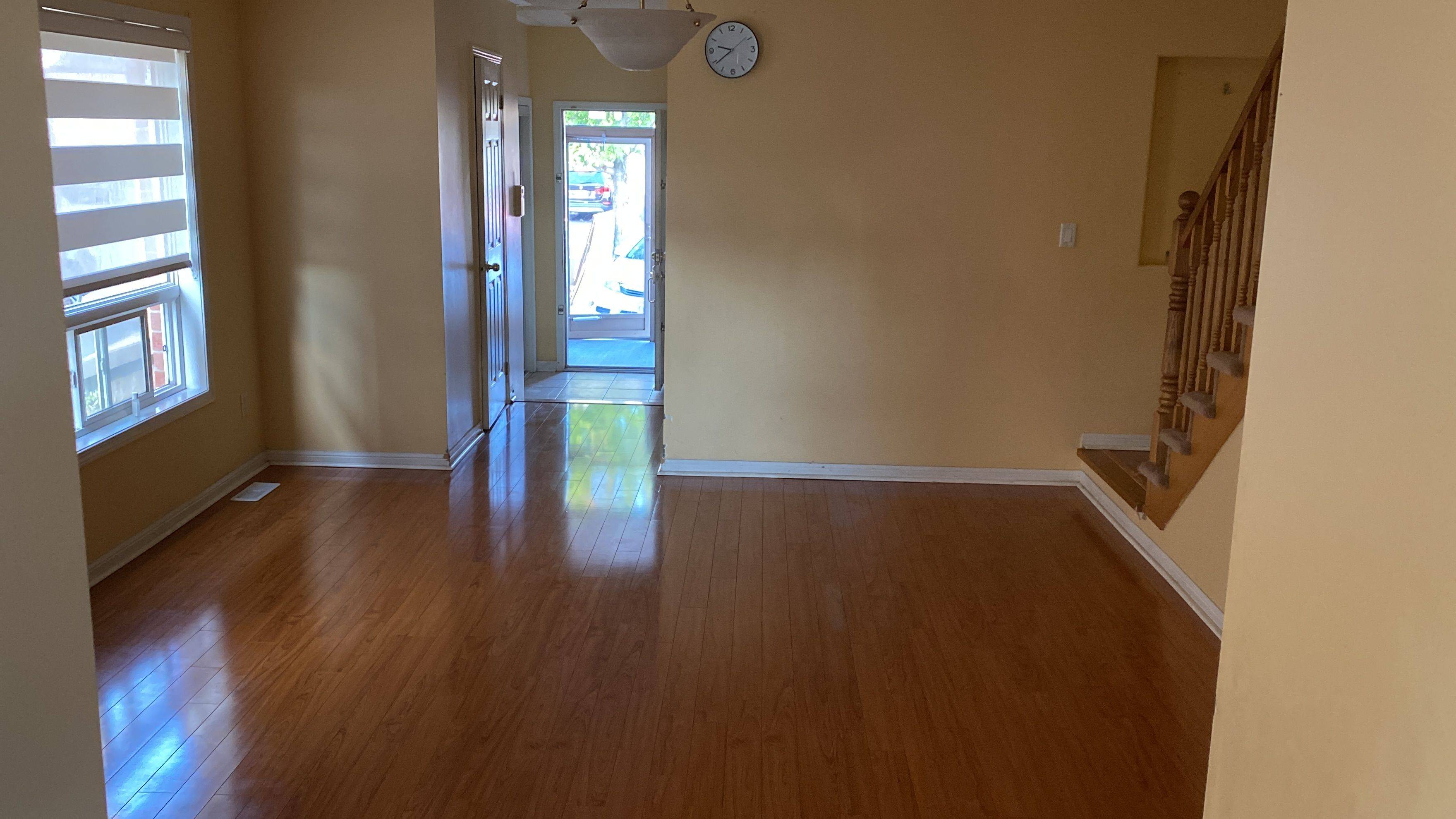 Brampton, ON L6P 2Y8,72 Coachlight CRES