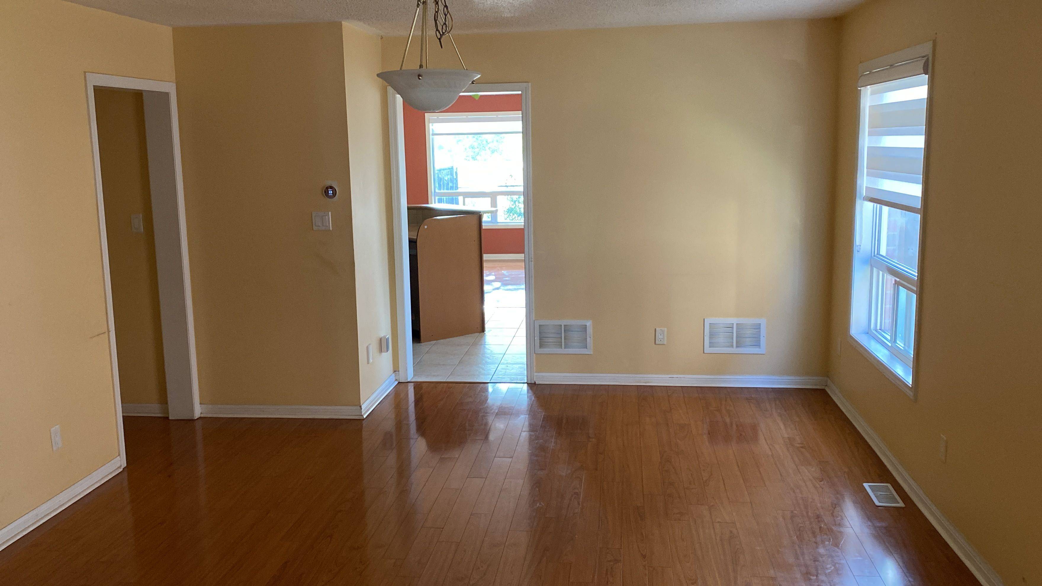 Brampton, ON L6P 2Y8,72 Coachlight CRES