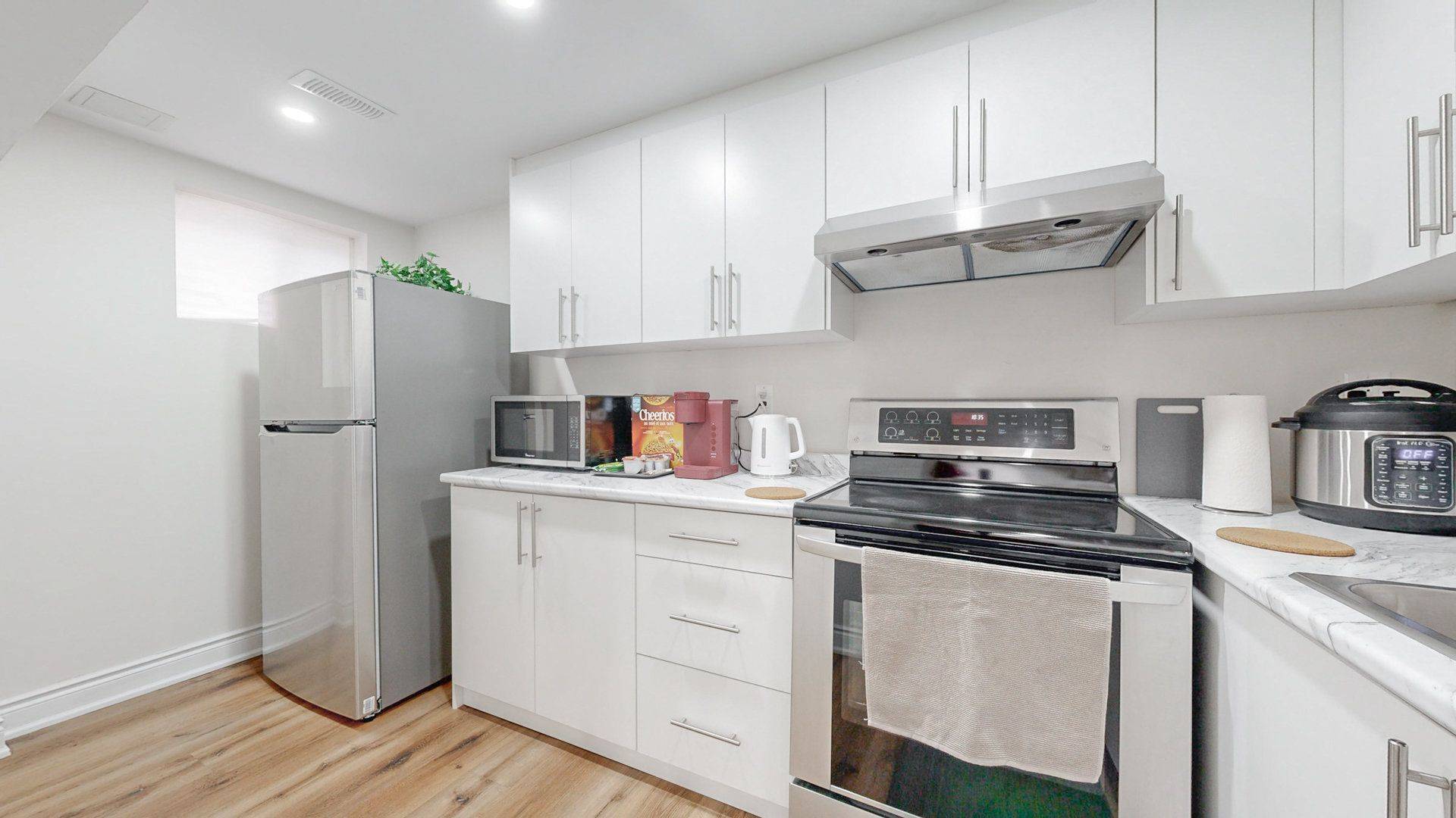 Brampton, ON L6X 0Y5,113 Frenchpark CIR #Lower