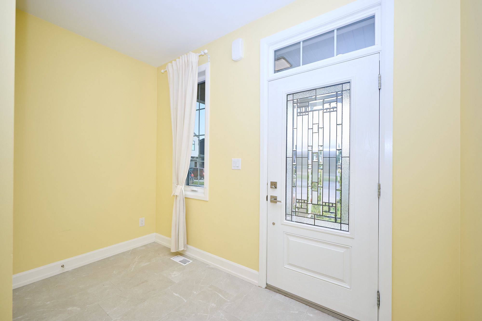 Fort Erie, ON L0S 1S0,3947 Mitchell CRES