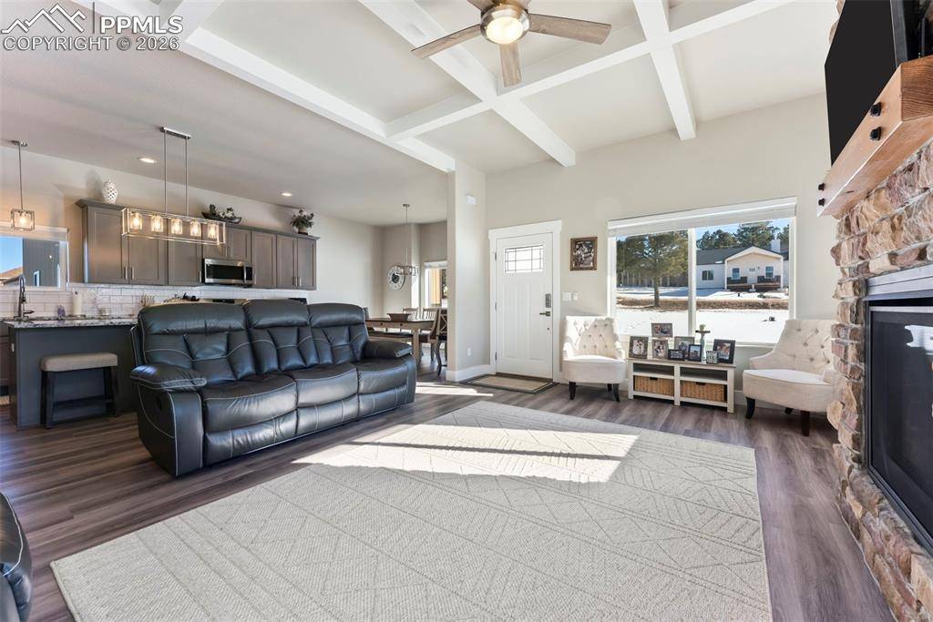 Florissant, CO 80816,489 Due South RD