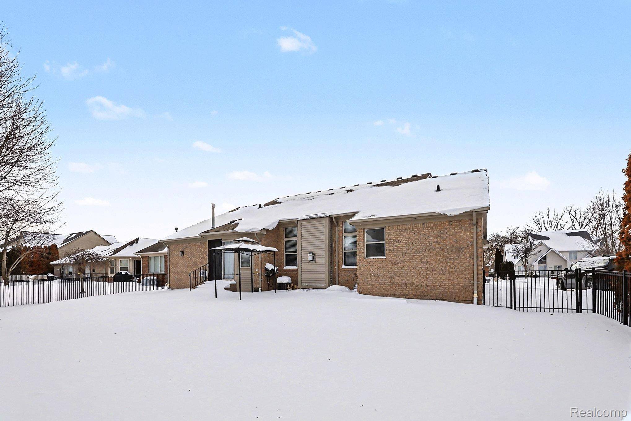 Harrison Township, MI 48045,38846 Hampton CT