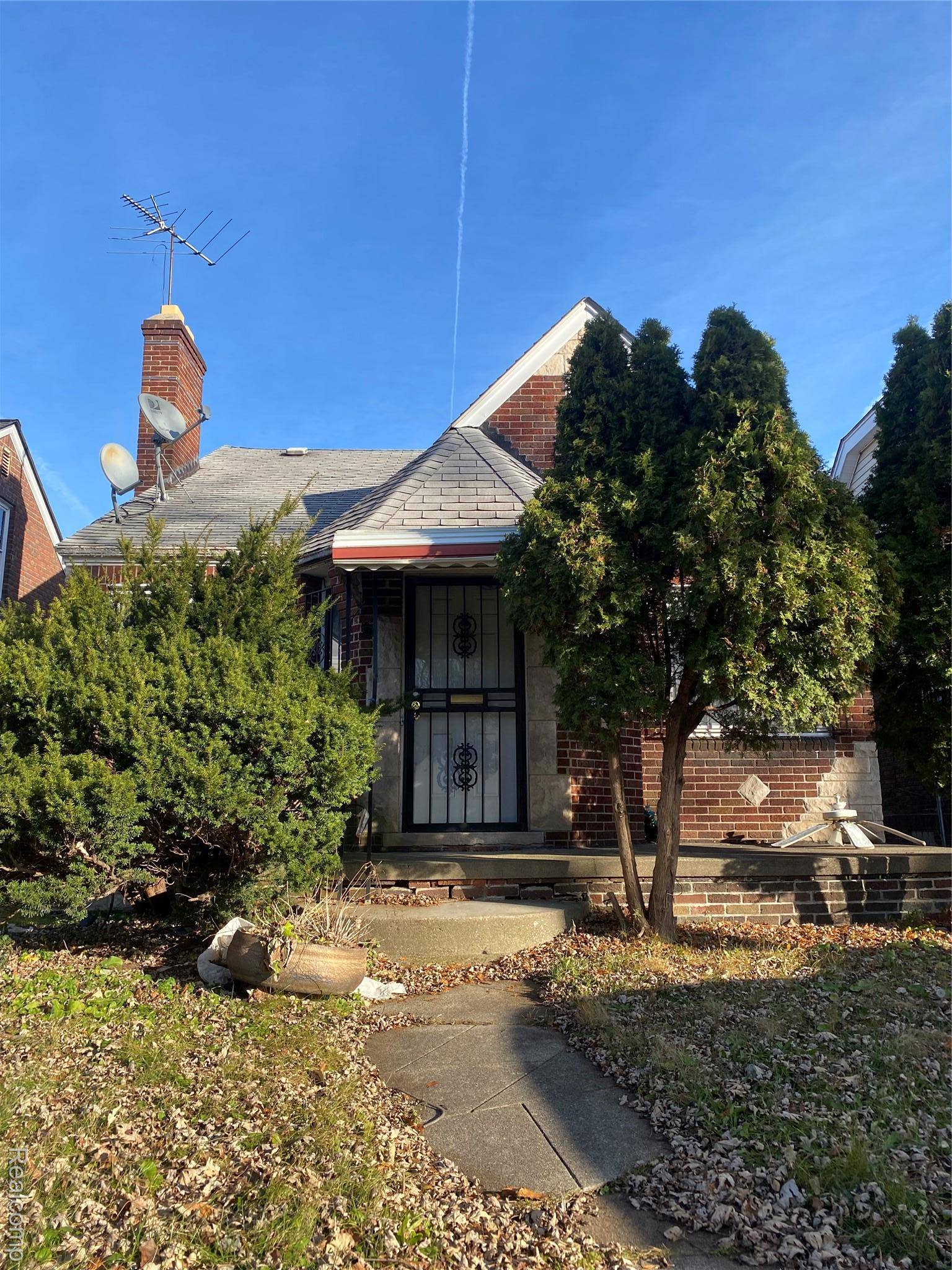 Detroit, MI 48205,17184 Dresden ST