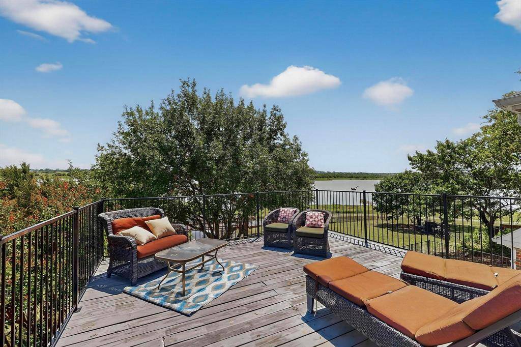 The Colony, TX 75056,4049 Heron Cove Lane