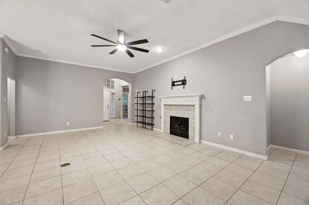 Fort Worth, TX 76123,8009 Hosta Way