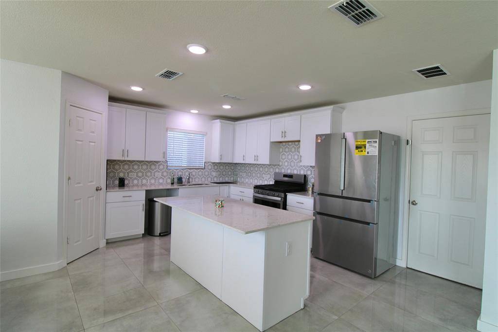 Haslet, TX 76052,949 Shire Avenue