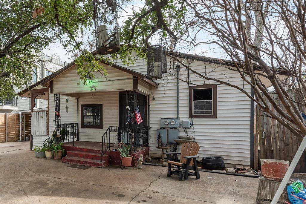 Dallas, TX 75208,610 W 12th Street