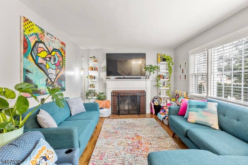 Roselle Park Boro, NJ 07204,128 E Roselle Avenue