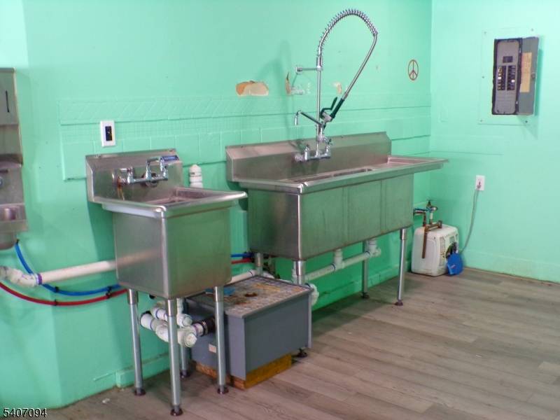 Blairstown Twp., NJ 07825,27 Main St