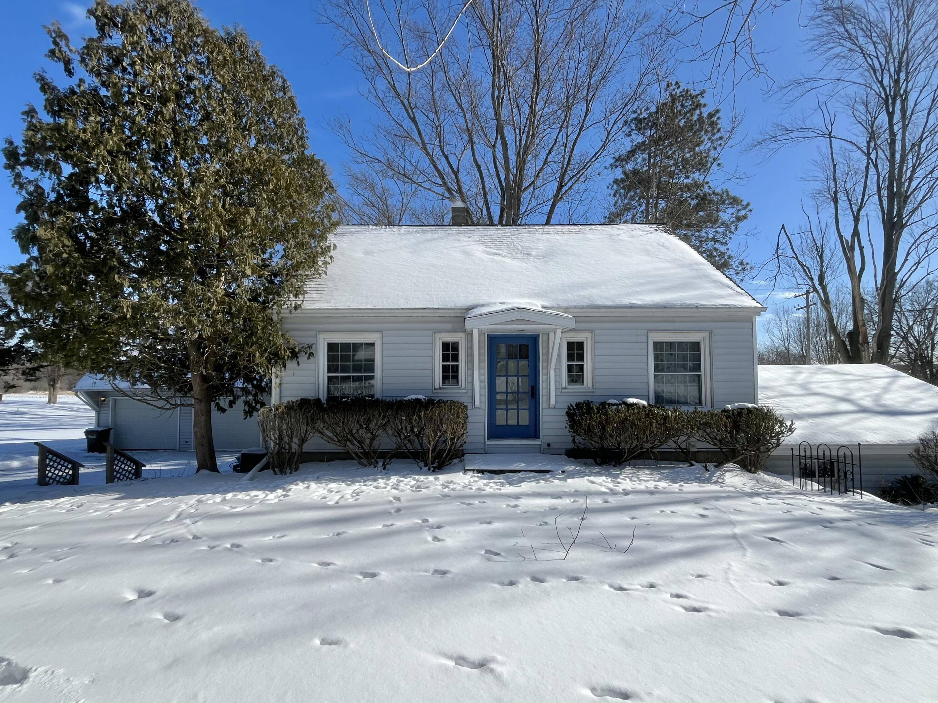 Jackson, MI 49201,5949 Draper RD