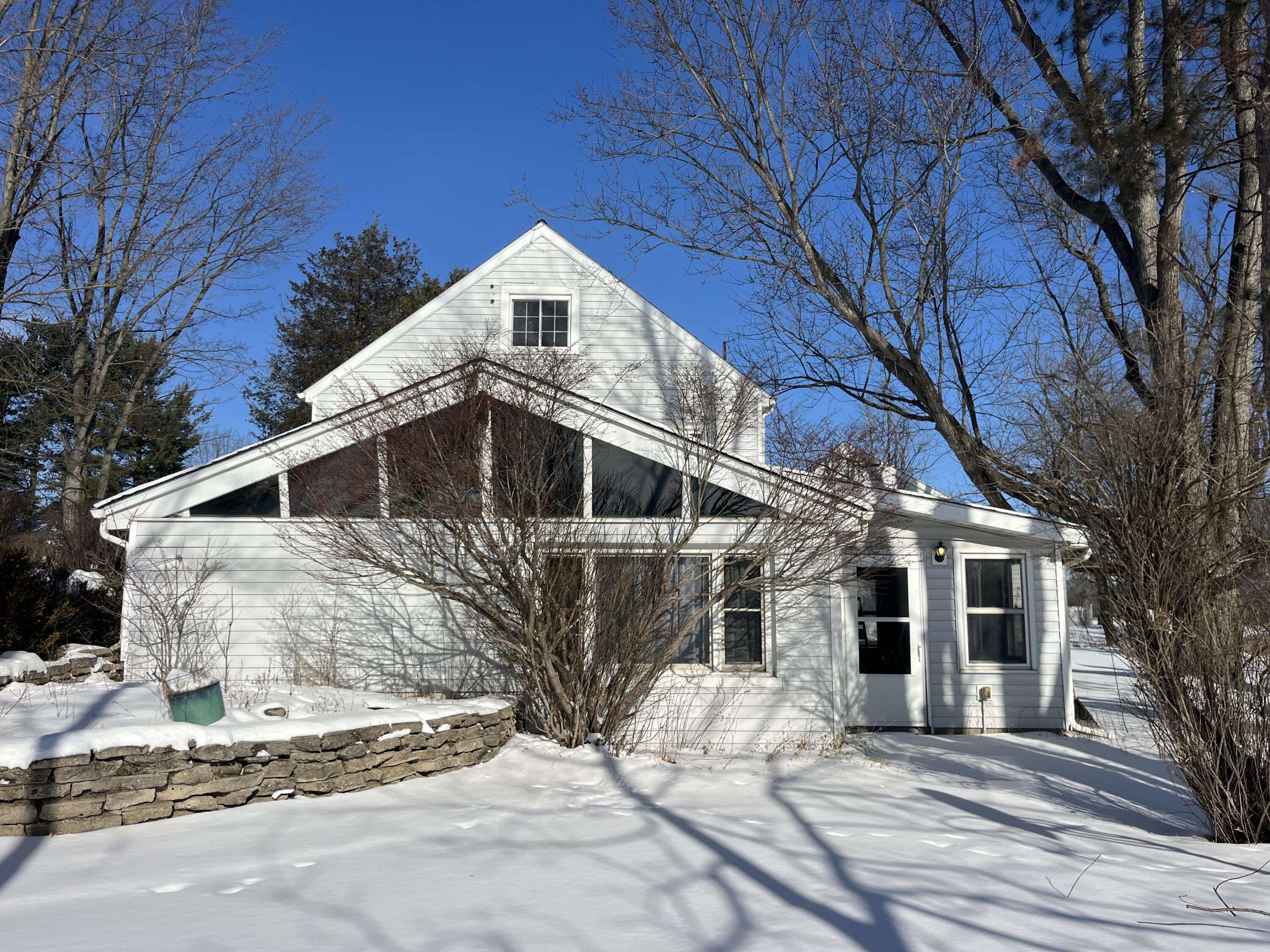 Jackson, MI 49201,5949 Draper RD