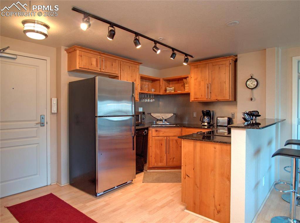 Colorado Springs, CO 80903,417 E Kiowa ST #304