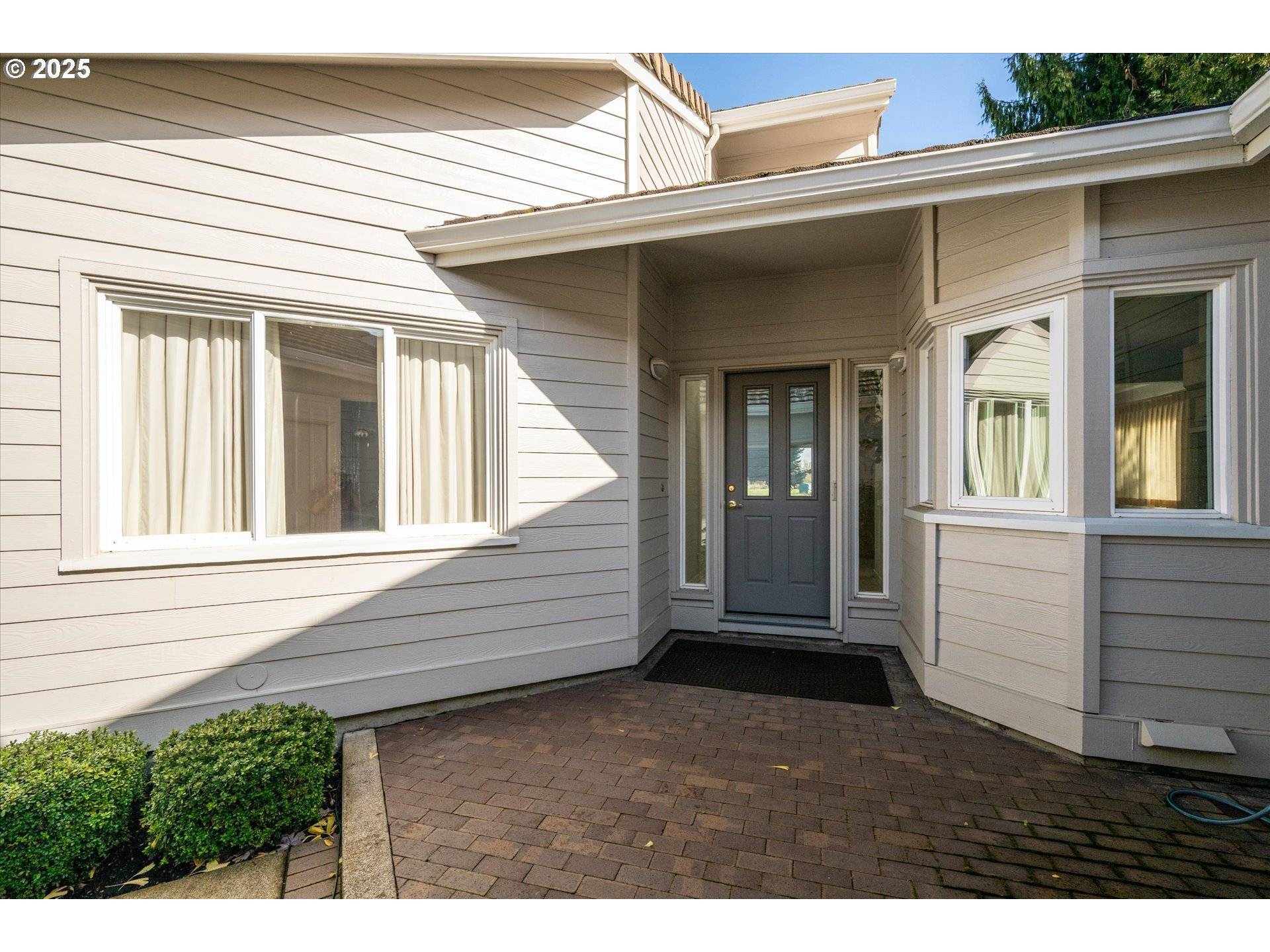 Creswell, OR 97426,370 MAGNOLIA DR