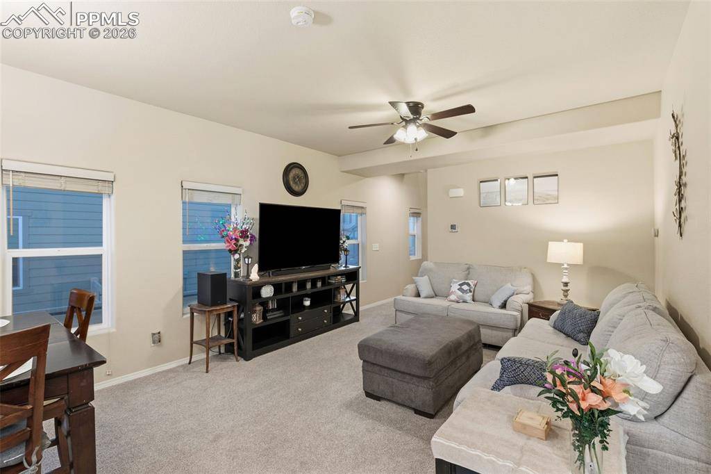 Colorado Springs, CO 80922,3756 Vineyard CIR