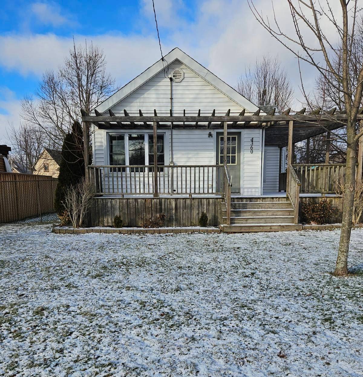 4360 Petrolia Line, Petrolia, ON N0N 1R0