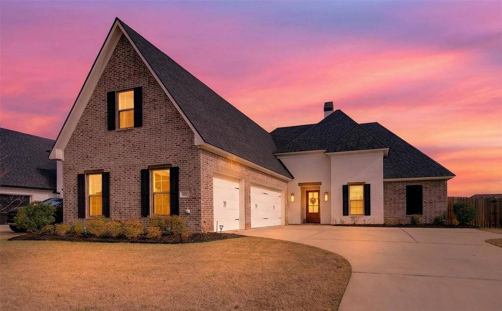 Bossier City, LA 71111,168 N Canal Drive