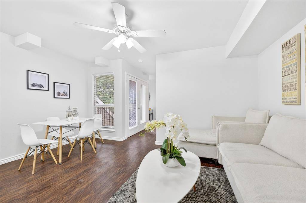 Dallas, TX 75243,9829 Walnut Street #308