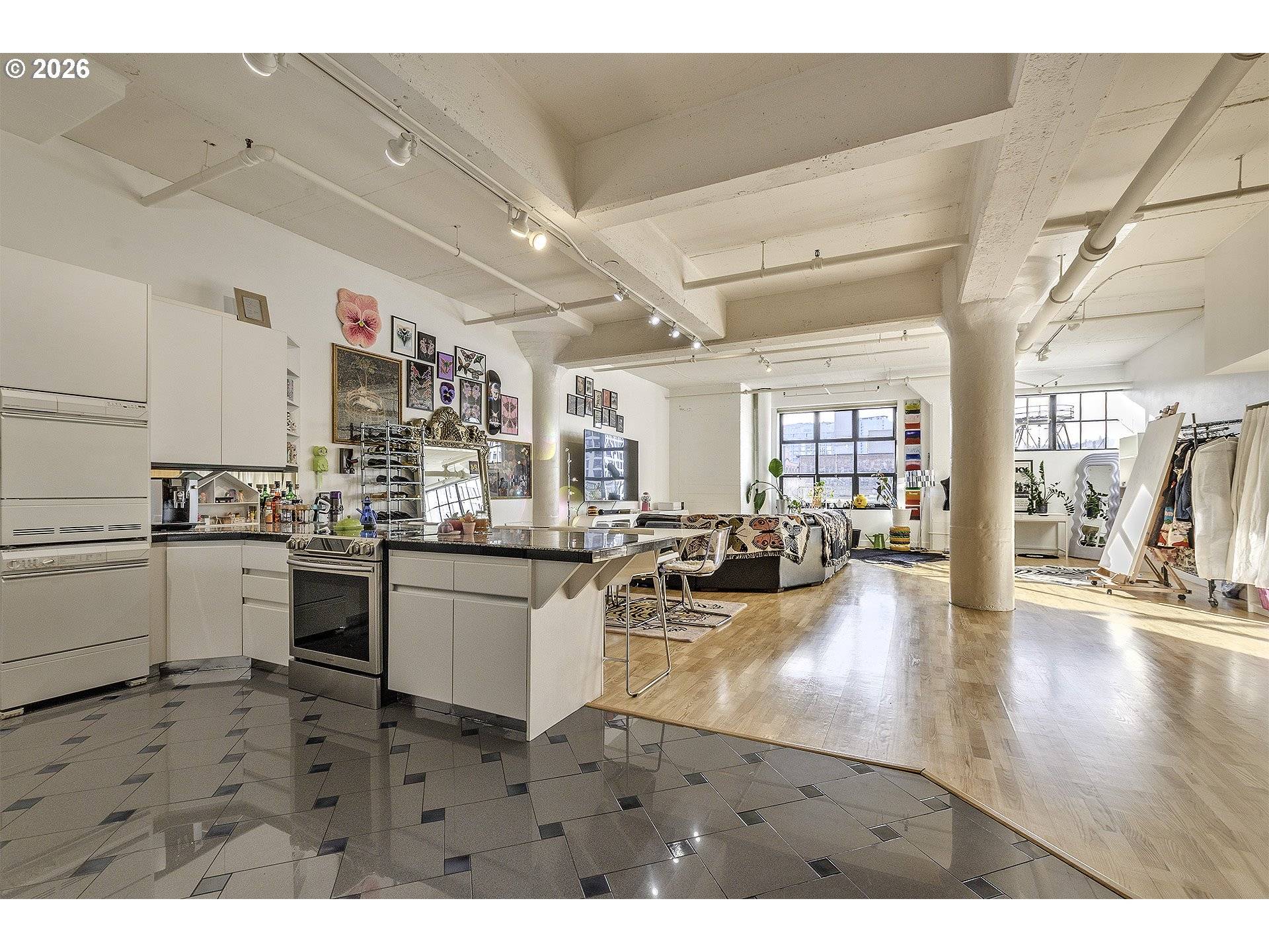 Portland, OR 97209,1314 NW IRVING ST #504