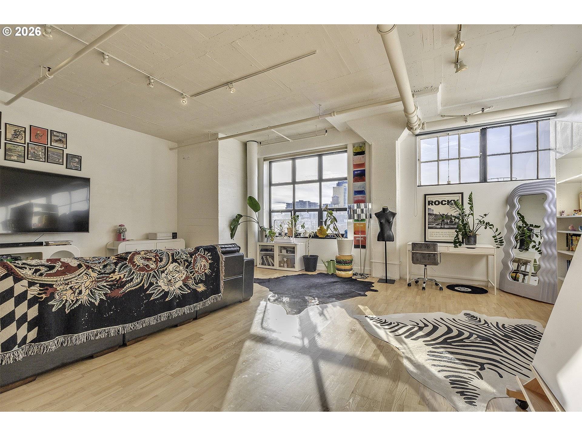 Portland, OR 97209,1314 NW IRVING ST #504