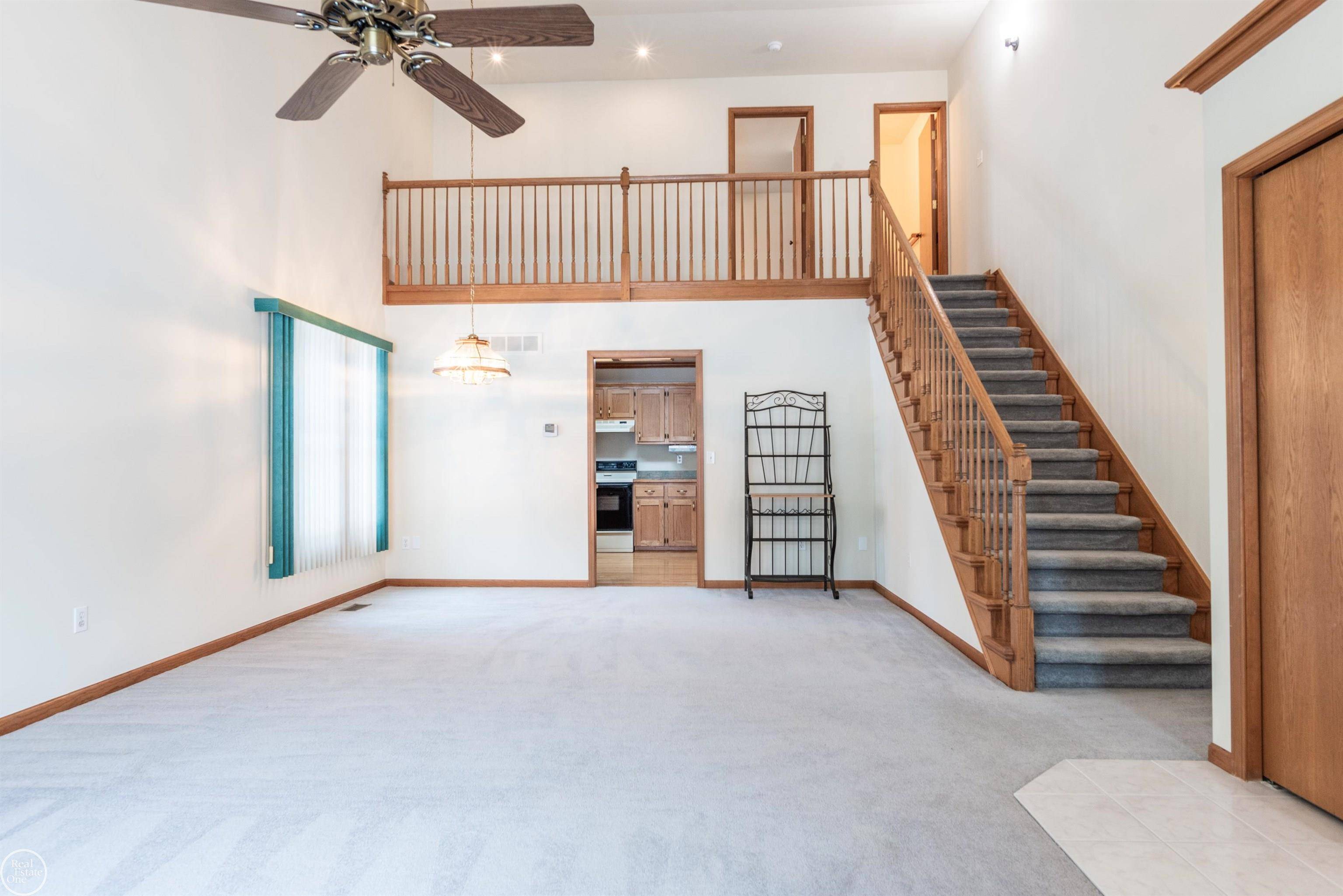 New Baltimore, MI 48047,33527 Roselawn ST