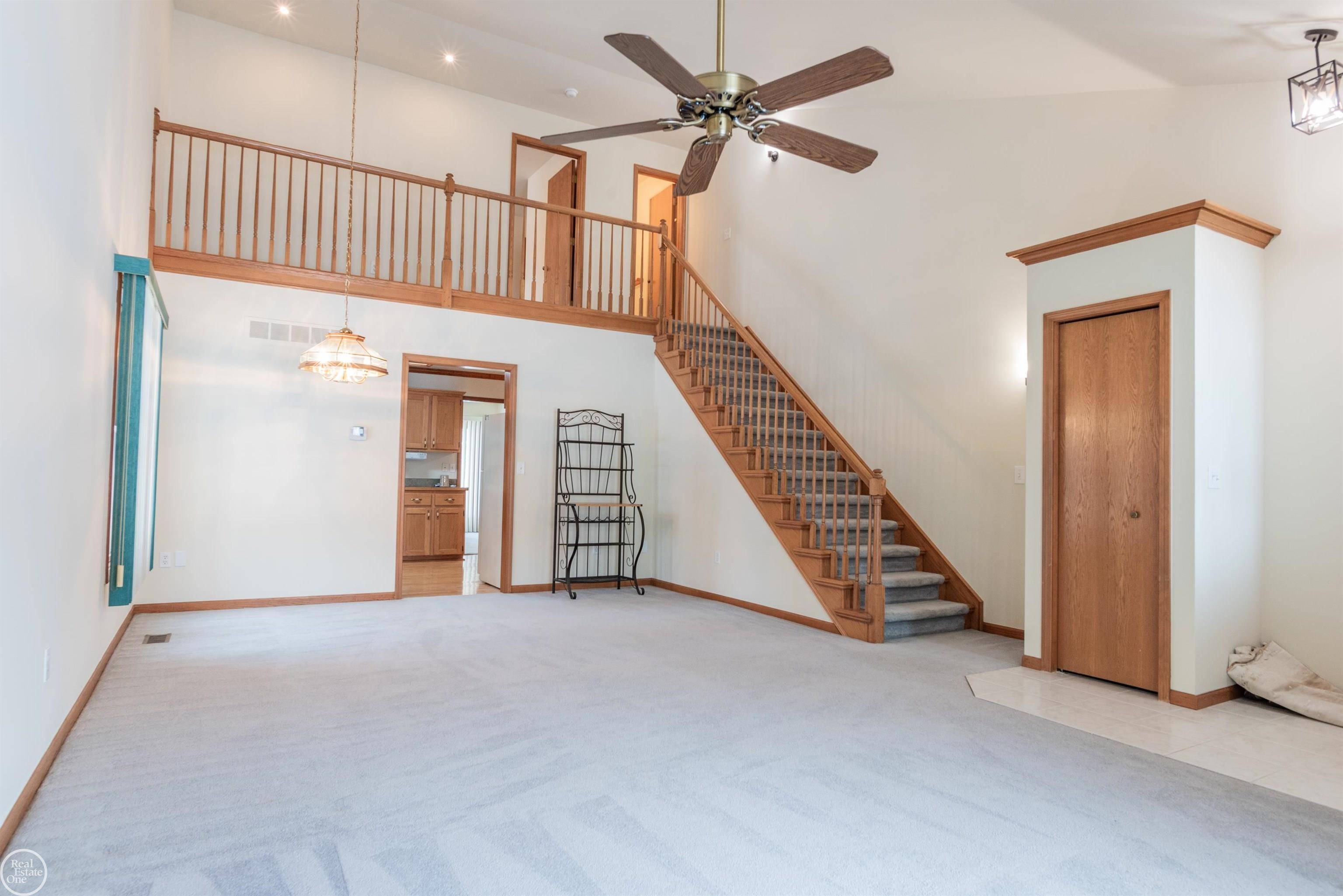 New Baltimore, MI 48047,33527 Roselawn ST