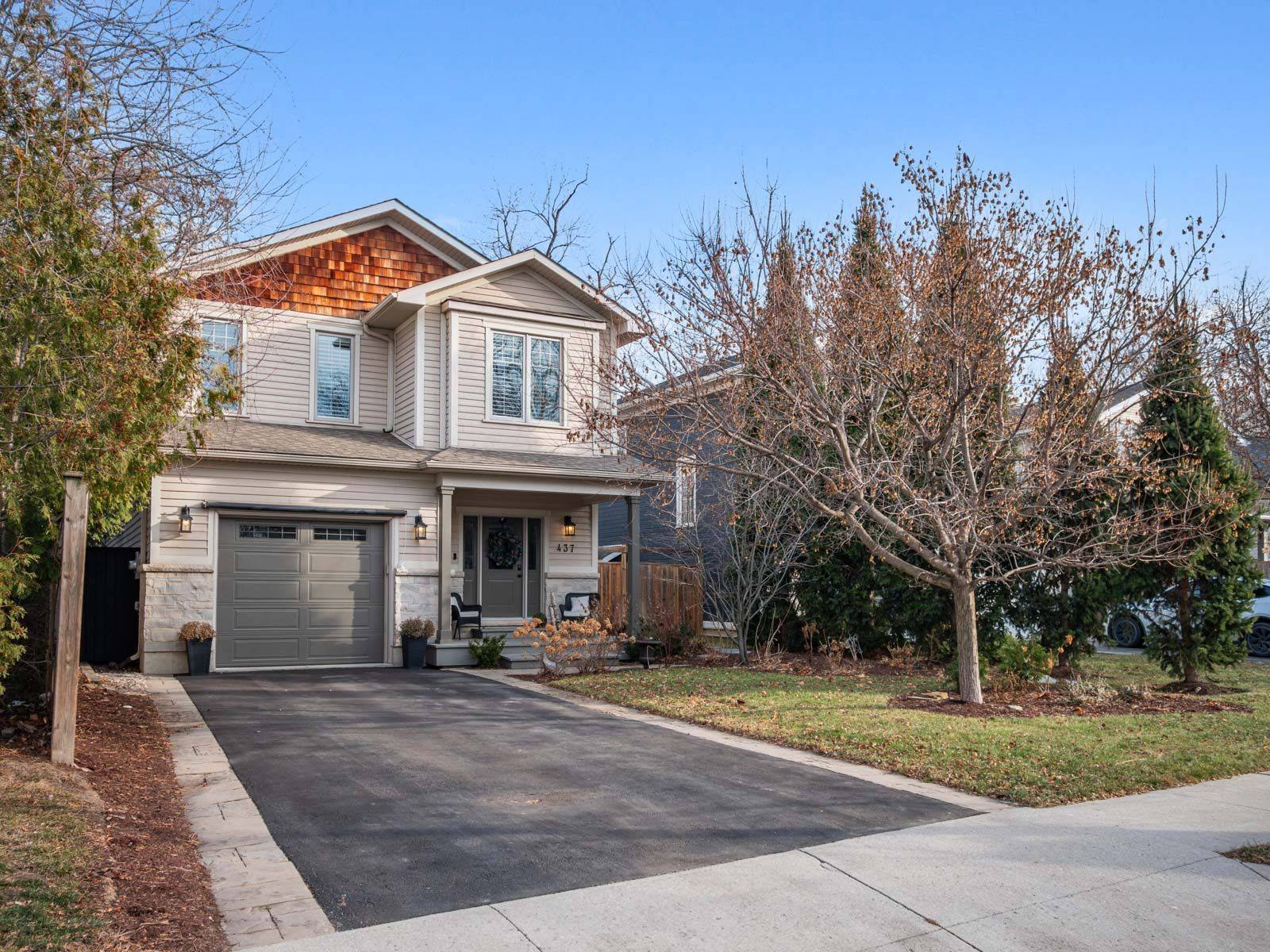 Oakville, ON L6J 3J5,437 Inglehart ST N