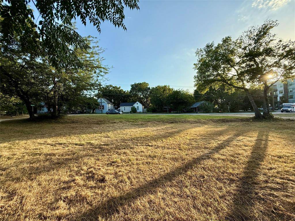 Fort Worth, TX 76102,1305 Waterman Street