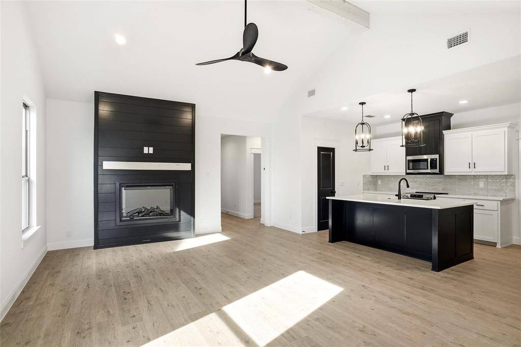 Weatherford, TX 76085,218 Legacy Boulevard