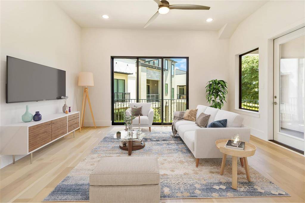 Plano, TX 75024,7844 Secluded Avenue