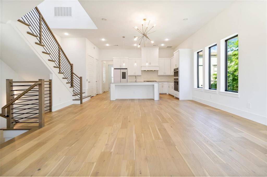 Plano, TX 75024,7844 Secluded Avenue