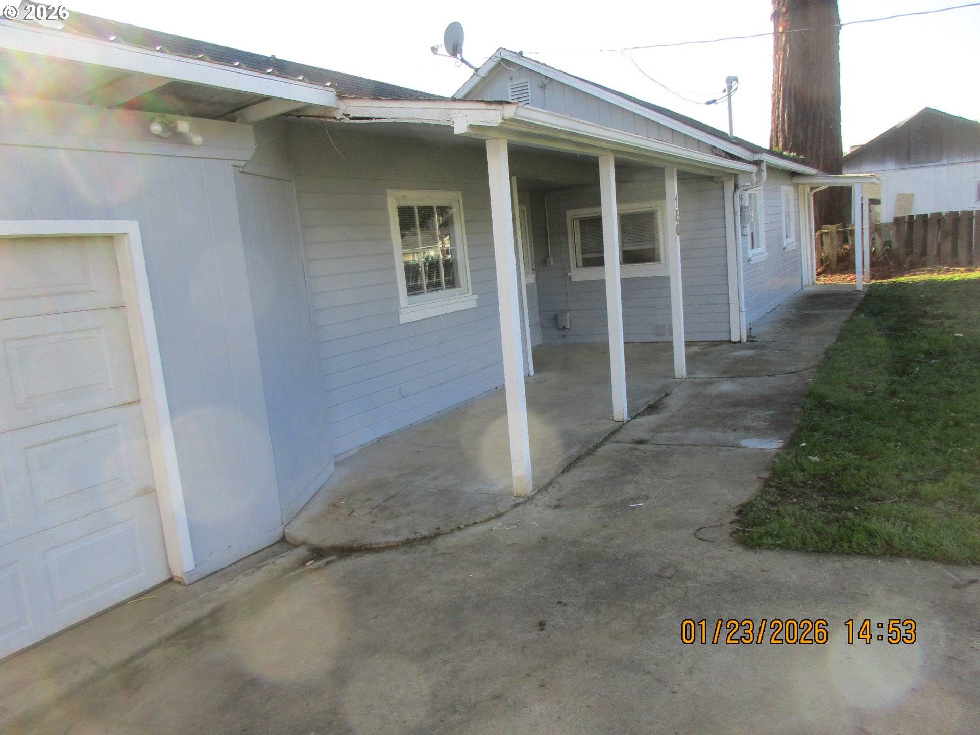 Sutherlin, OR 97479,180 E SECOND AVE