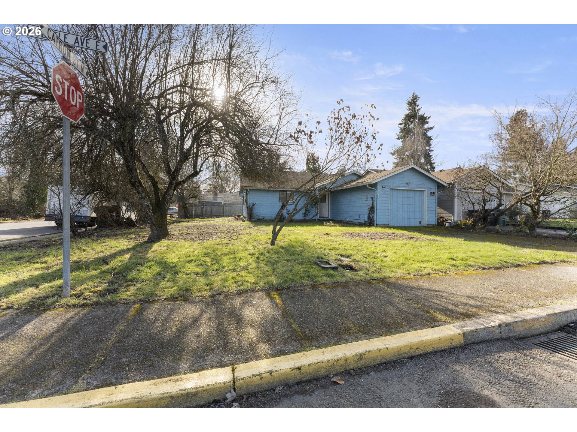 435 GENTLE AVE E, Monmouth, OR 97361