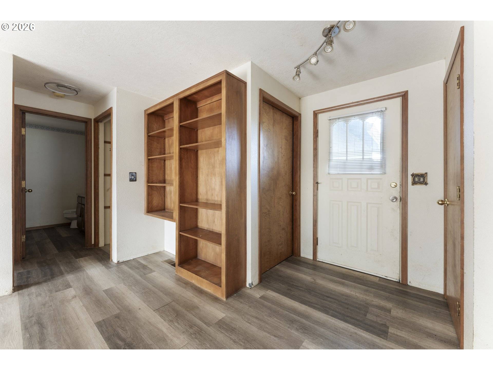 435 GENTLE AVE E, Monmouth, OR 97361