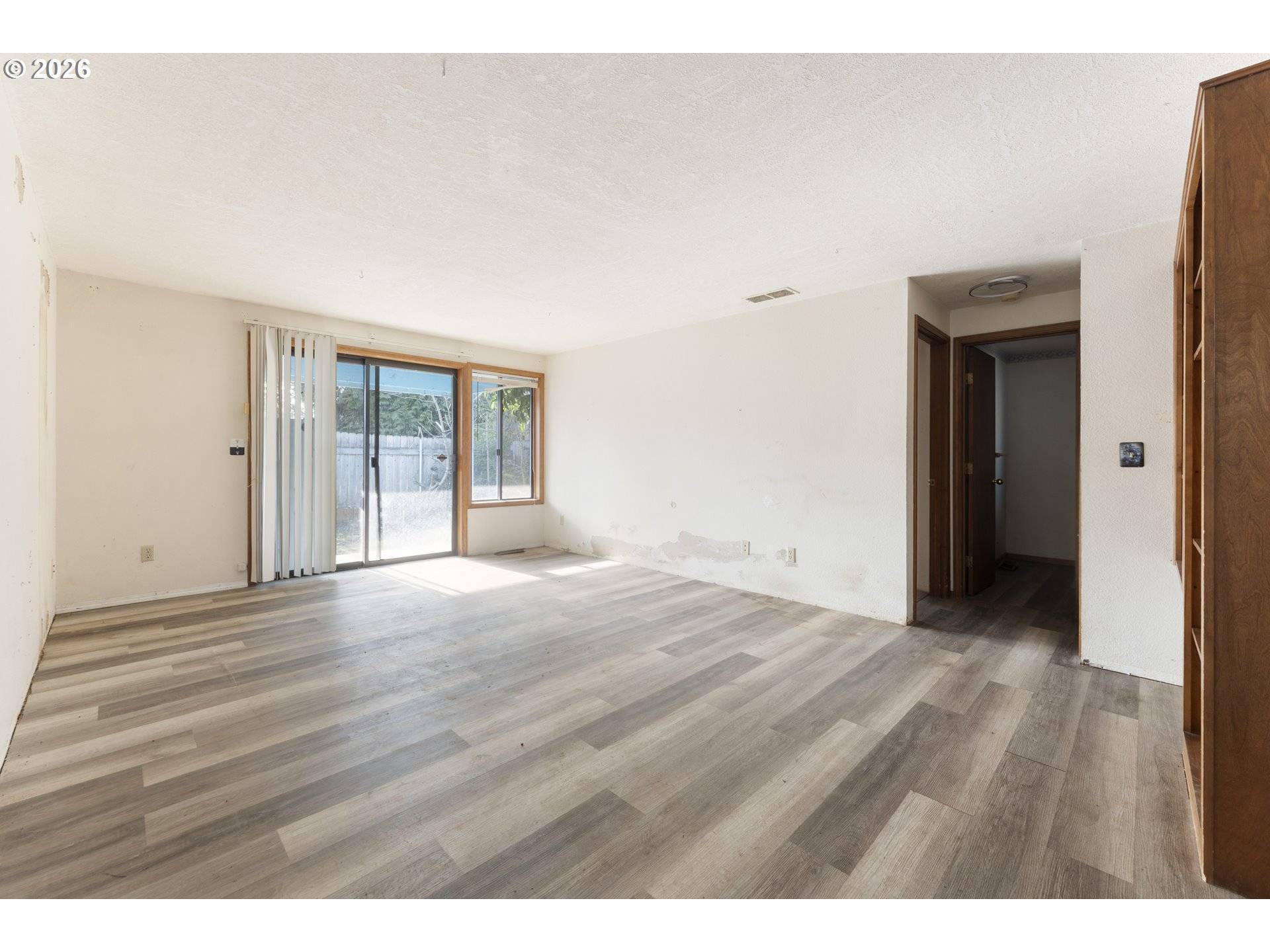 435 GENTLE AVE E, Monmouth, OR 97361