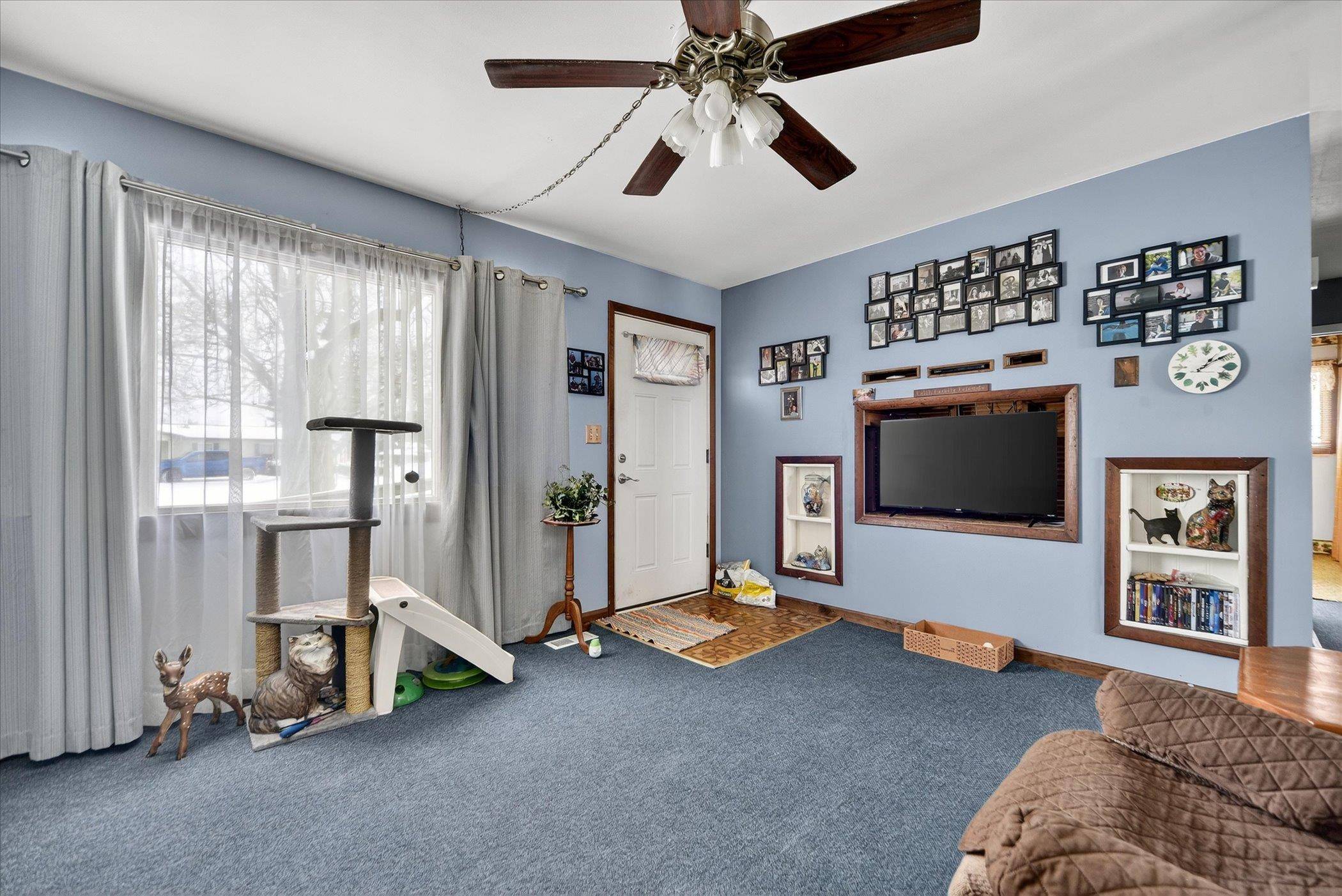 Vernon, MI 48476,211 N Maple ST