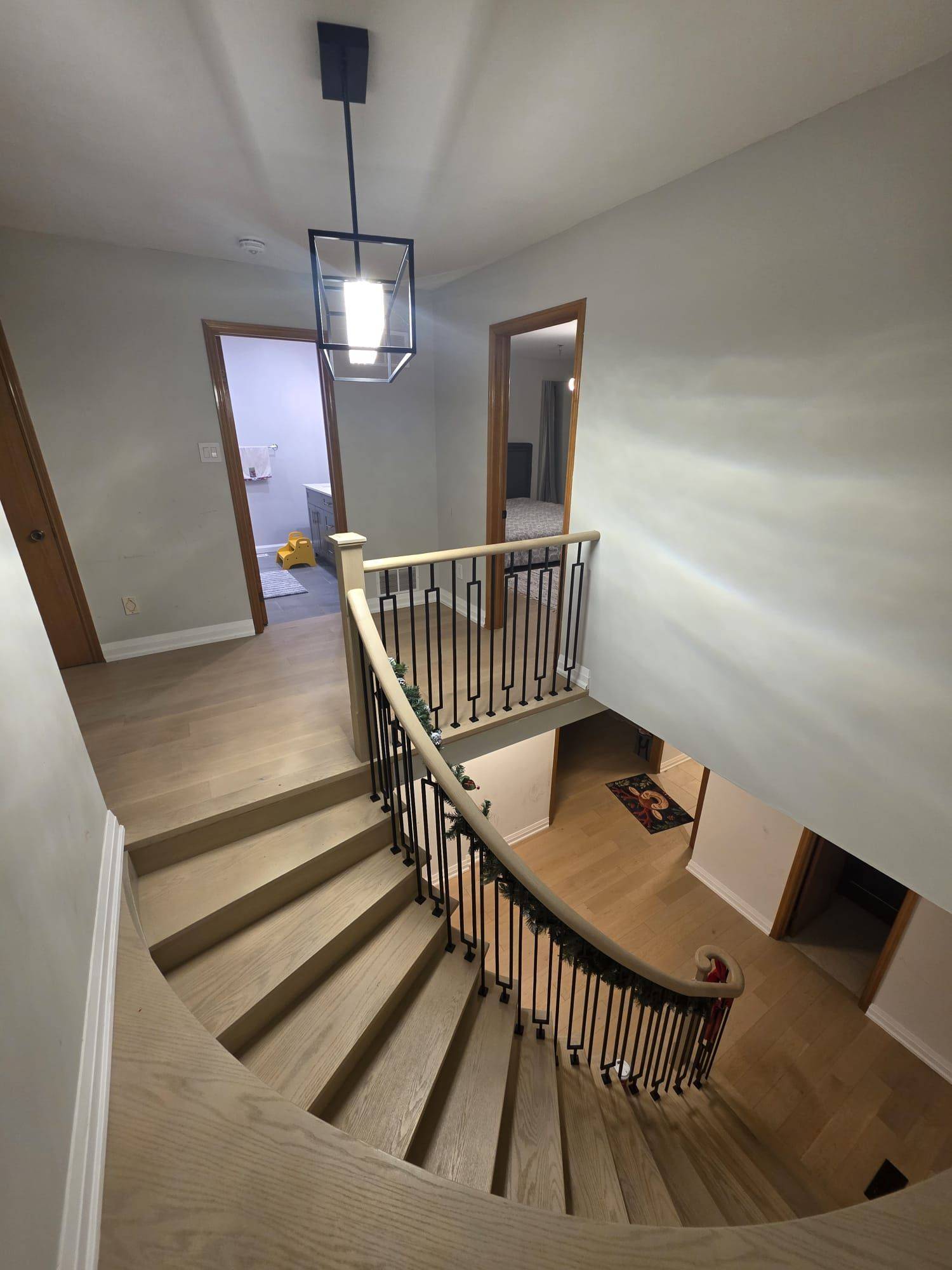 Mississauga, ON L4W 3M9,1229 Underwood DR