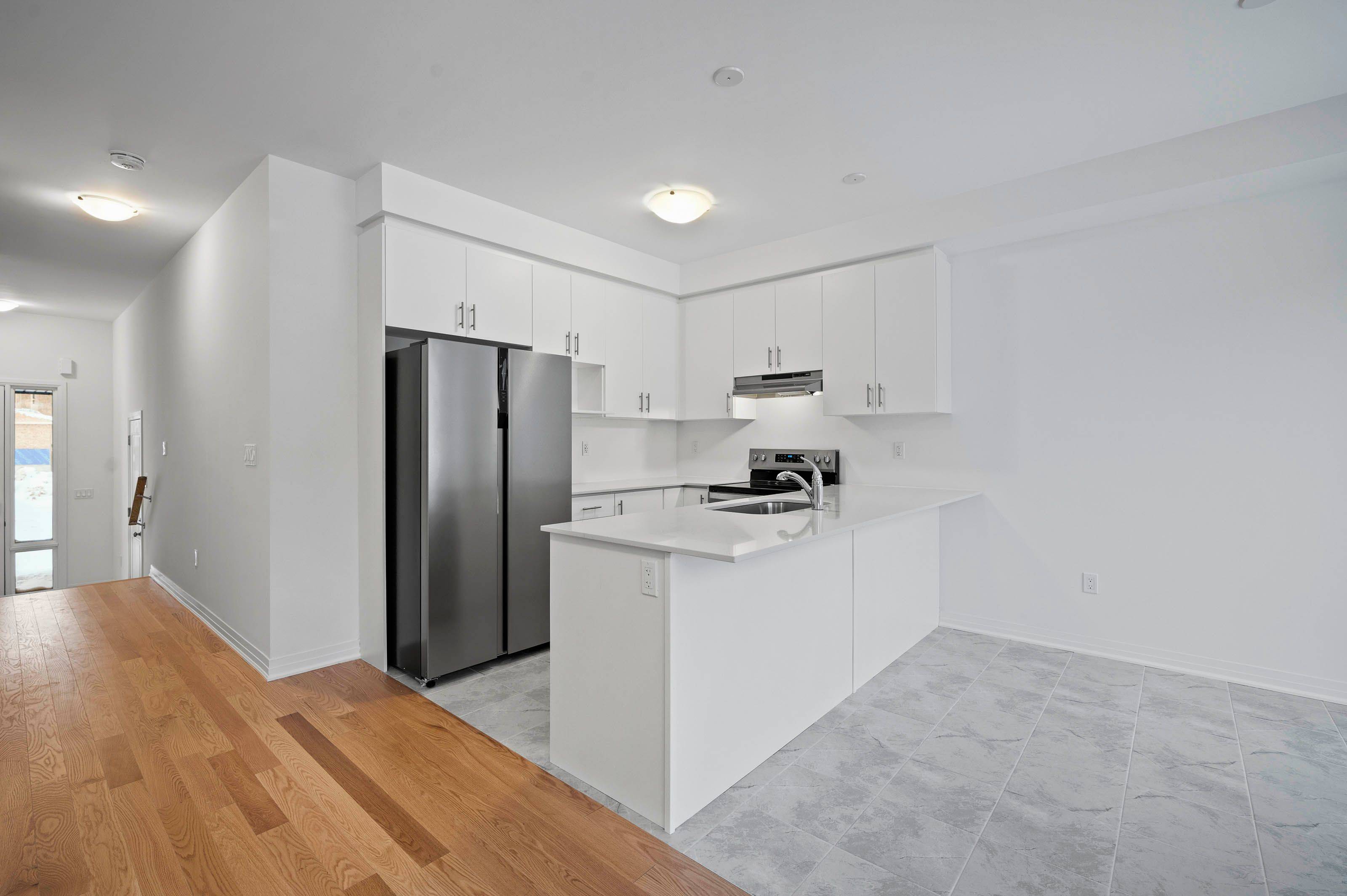 Stratford, ON N5A 0M2,901 DOURO ST E